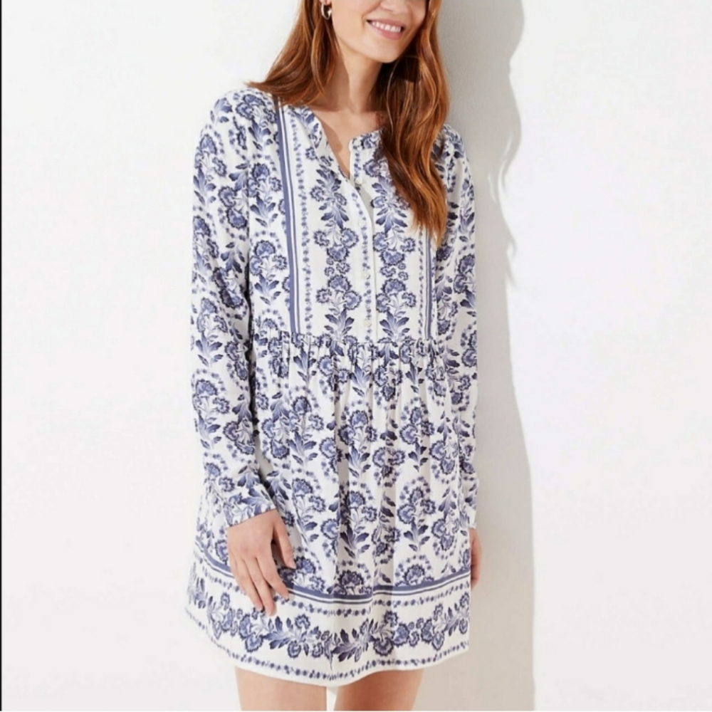 Blue and white floral print long sleeve LOFT dress. Button front.